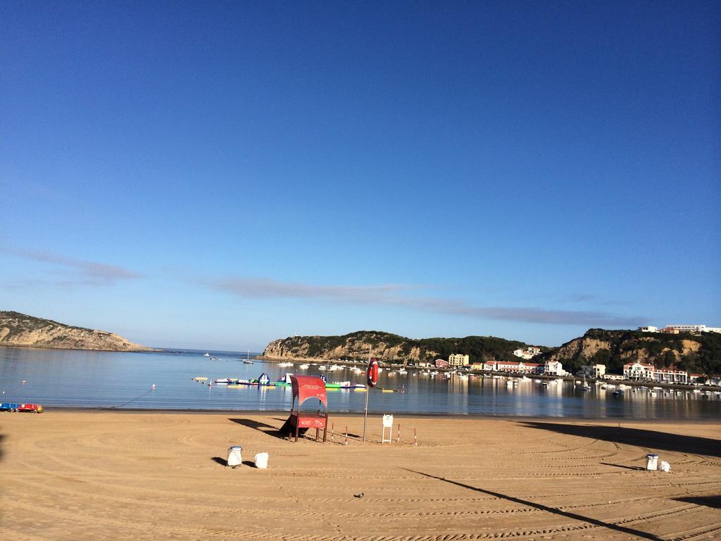 Apartamento Praia סאו מרטיניו דו פורטו מראה חיצוני תמונה