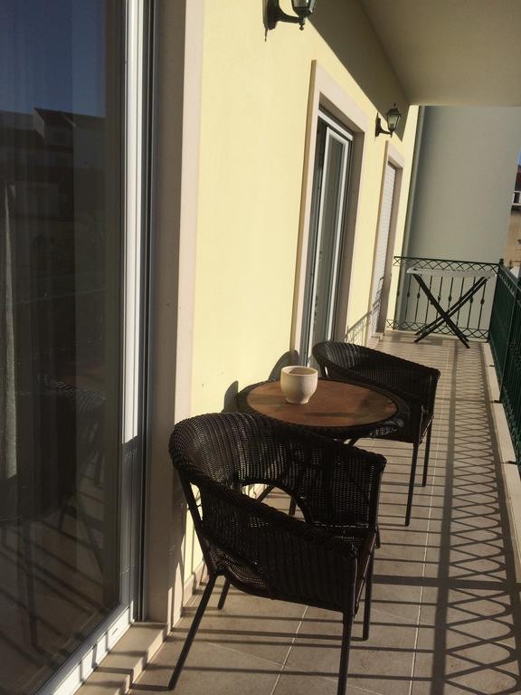 Apartamento Praia סאו מרטיניו דו פורטו מראה חיצוני תמונה