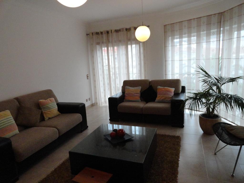 Apartamento Praia סאו מרטיניו דו פורטו מראה חיצוני תמונה
