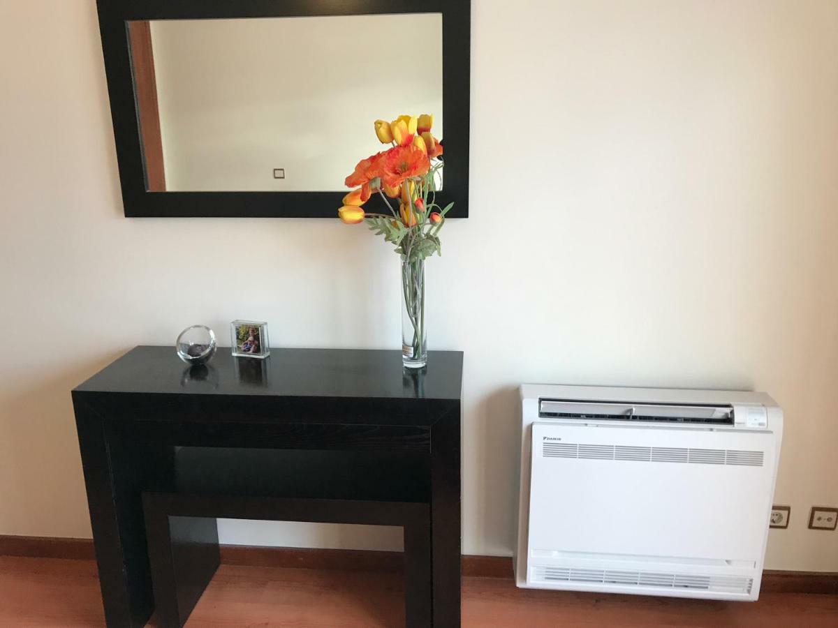 Apartamento Praia סאו מרטיניו דו פורטו מראה חיצוני תמונה
